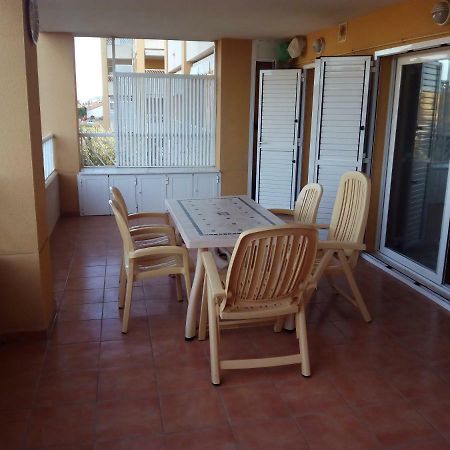Apartmento Playa Almarda. Piscina&Parking Kültér fotó