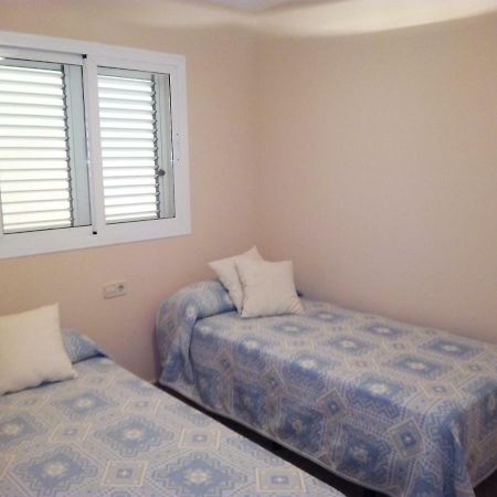 Apartmento Playa Almarda. Piscina&Parking Kültér fotó